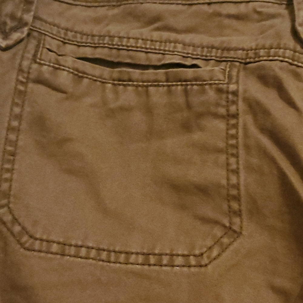 NWT: Mixit Cargo Capris - Picture 7 of 15
